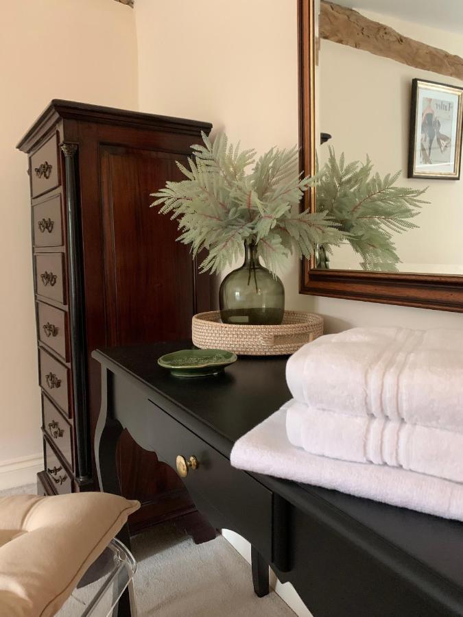 The Byre Bed and Breakfast Abingdon-on-Thames Buitenkant foto